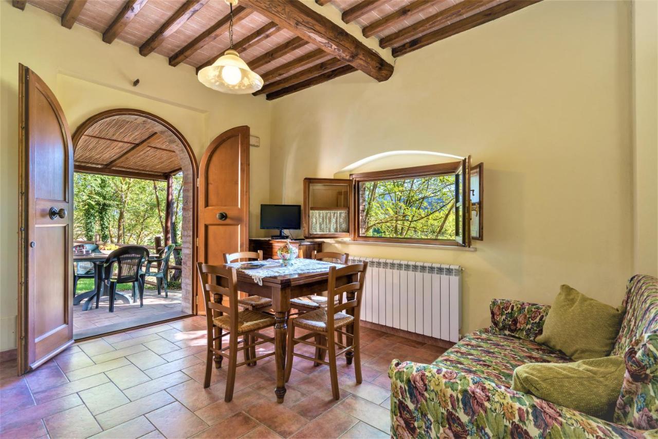 Гостевой дом Borgo Il Villino Казоле-д'Эльса Экстерьер фото